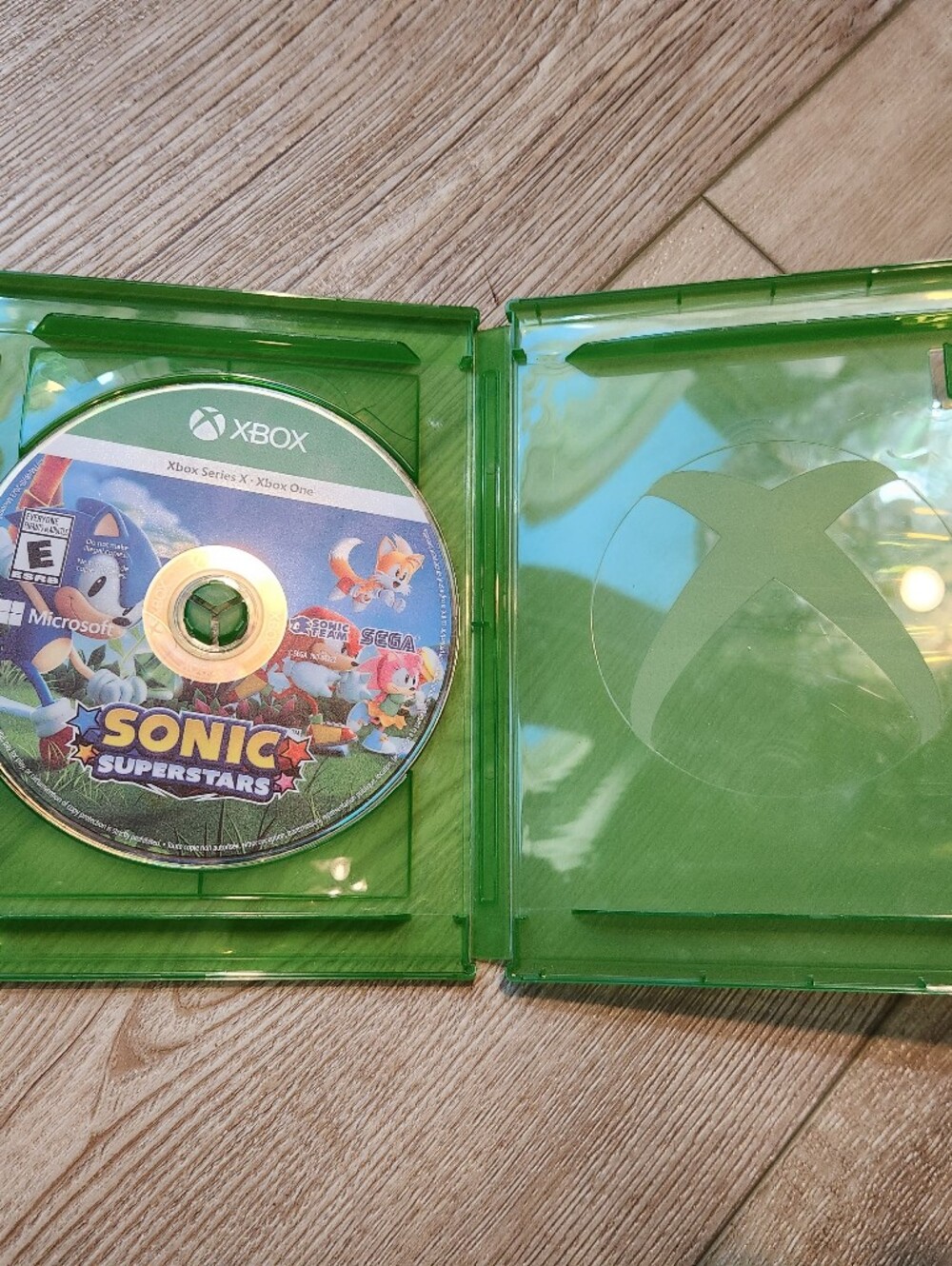 Microsoft Xbox Sonic Superstars Disc with Green Xbox Case